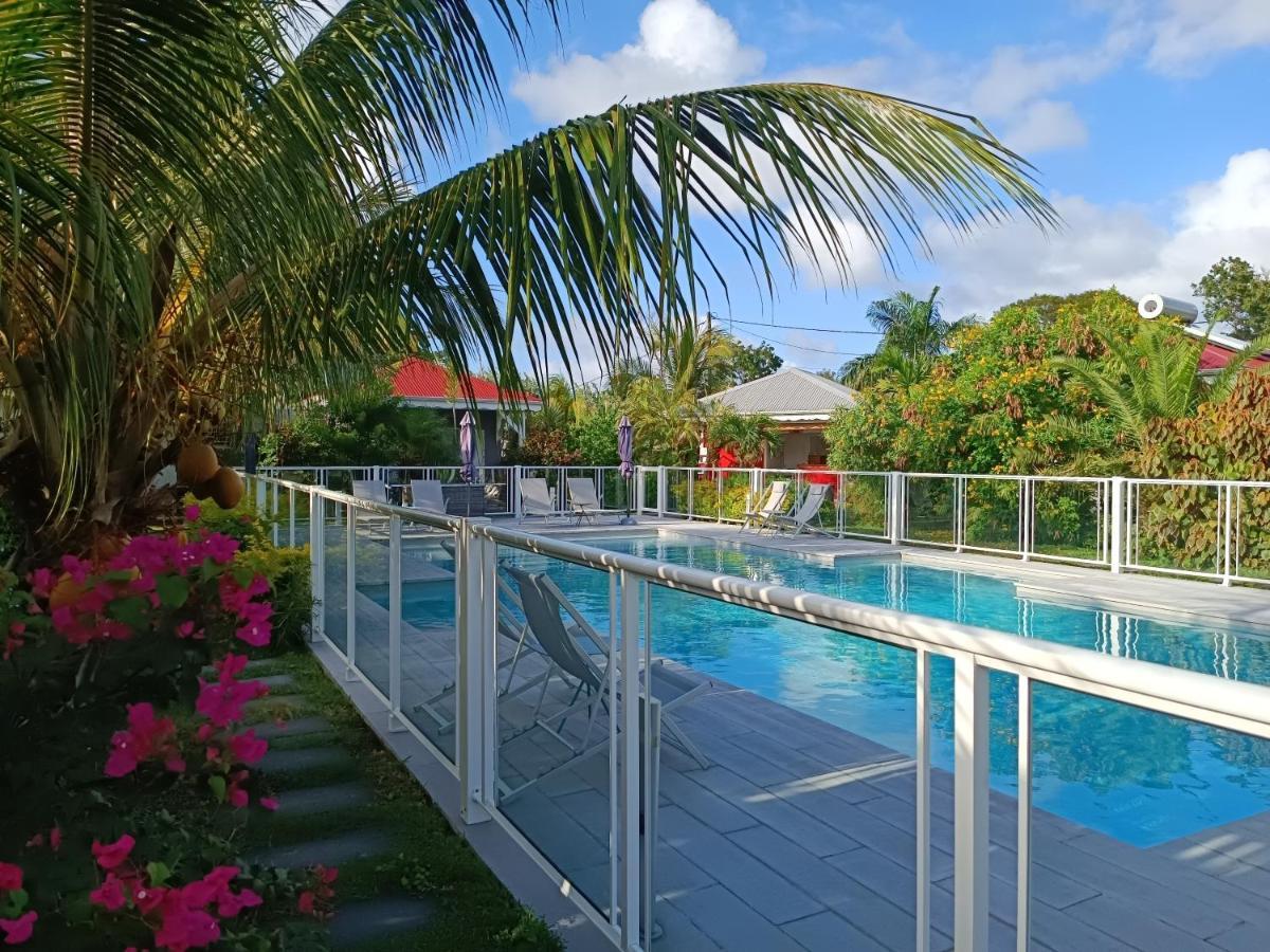 Hotel & Villa Le Cocotel Saint-Francois  Bagian luar foto