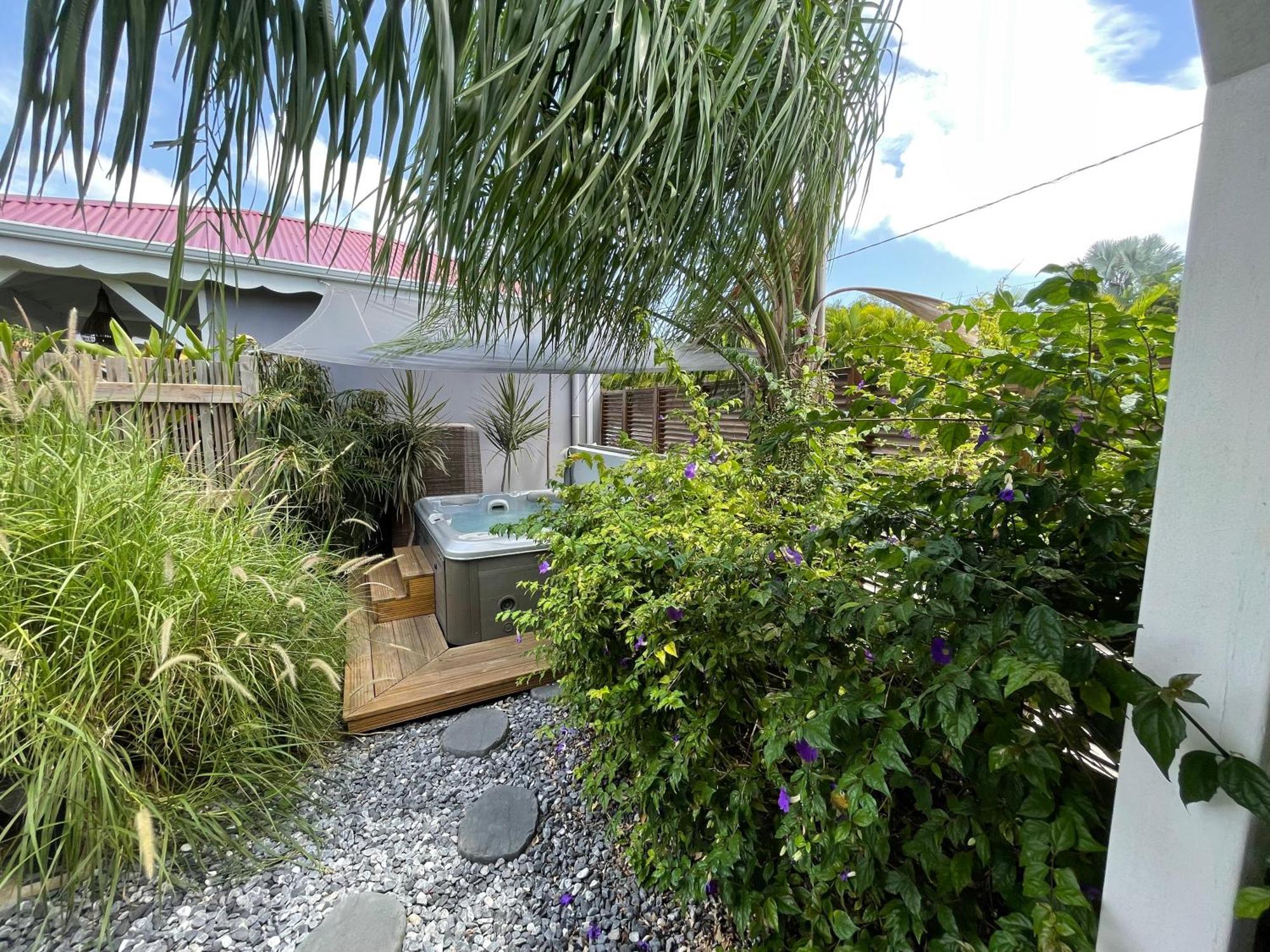 Hotel & Villa Le Cocotel Saint-Francois  Ruang foto