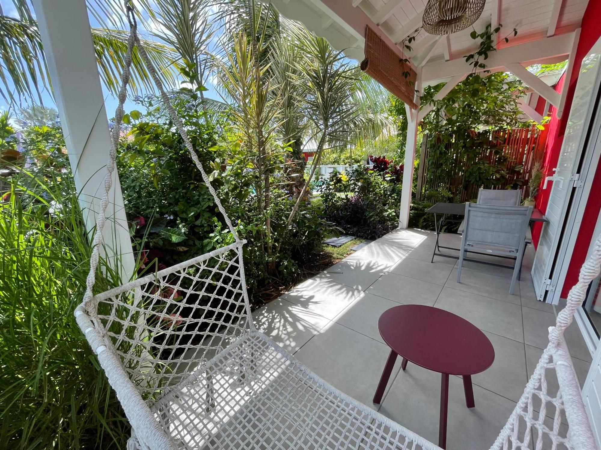 Hotel & Villa Le Cocotel Saint-Francois  Ruang foto